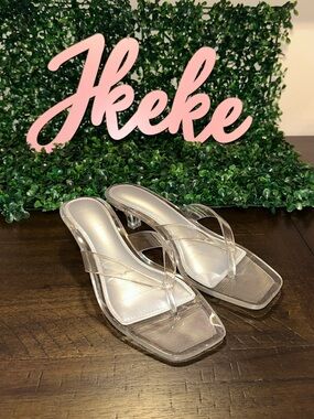Clear Jelly Kitten Heels Women’s size 6